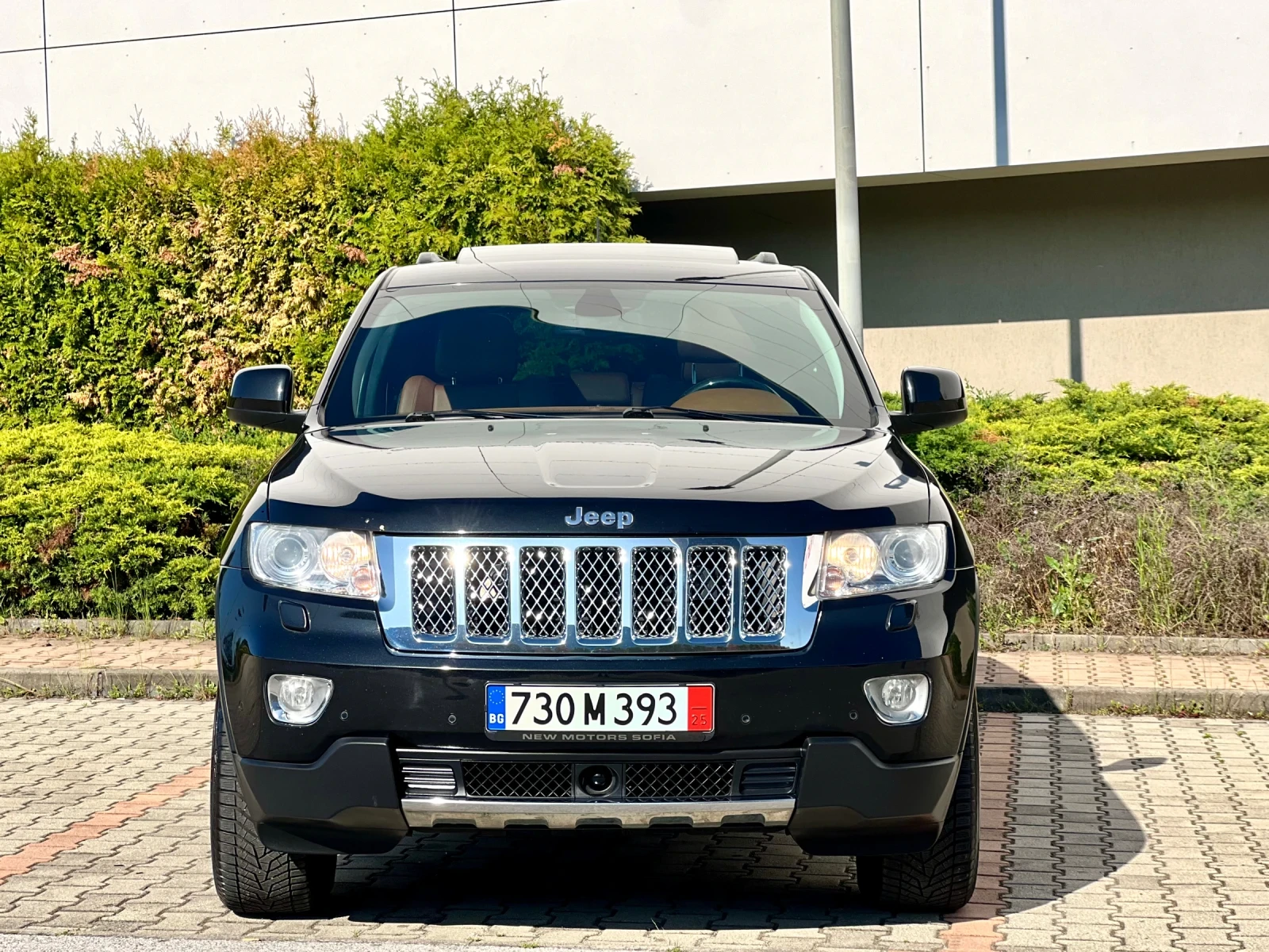 Jeep Grand cherokee 3.0CRDI-Overland-FULL-лизинг през Уникредит  - изображение 2