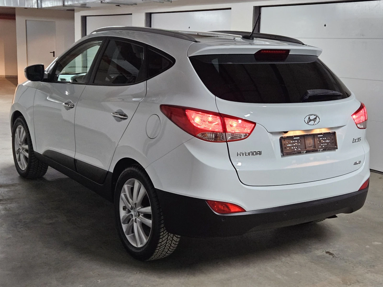 Hyundai IX35 2.0 i PREMIUM 4X4 163 FULL EURO5b 114689 KEYLESS - изображение 6