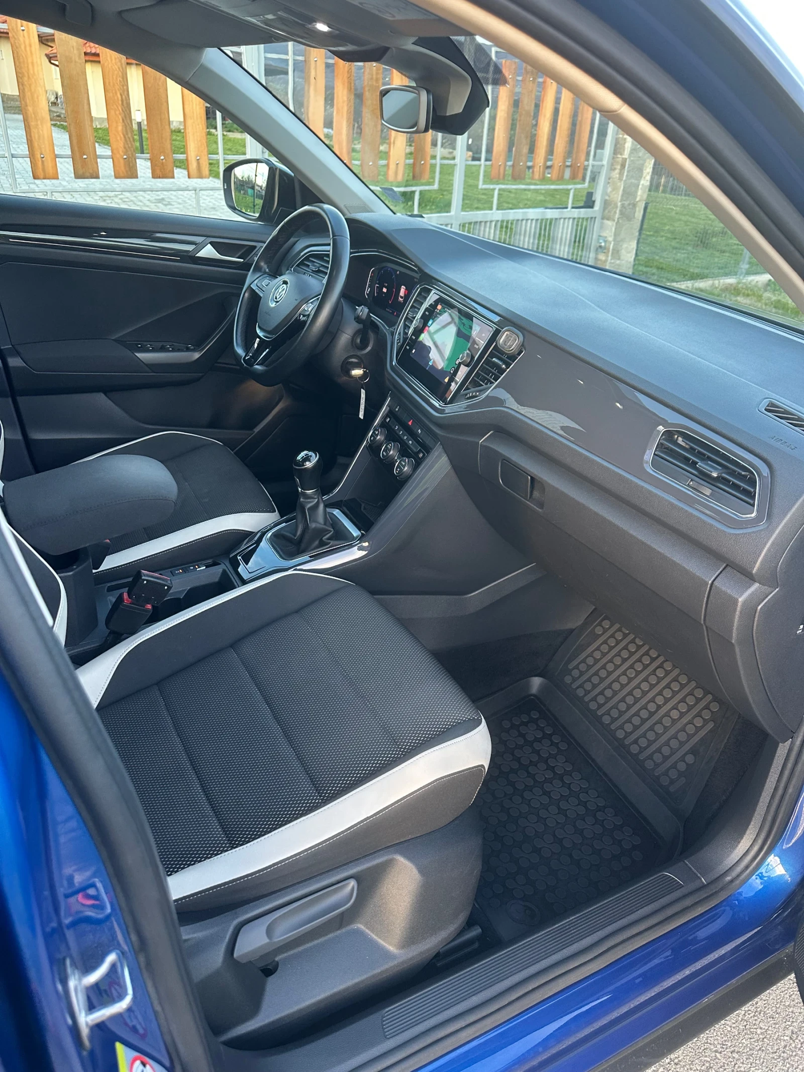 VW T-Roc 1.6 TDi 2019 149 хил.км. Digital Cockpit Нов Нов!!, снимка 16 - Автомобили и джипове - 54136418