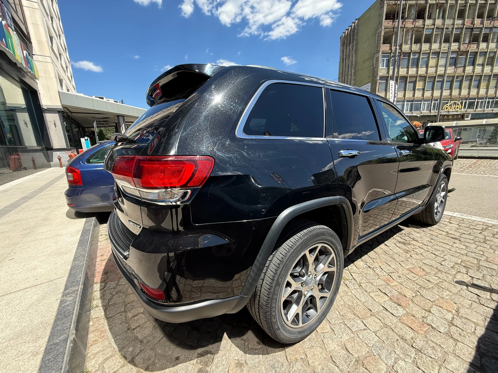 Jeep Grand cherokee LIMITED 63000 км 4х4 БЪРЗИ БАВНИ КОЖА МУЗИКА 20, снимка 4 - Автомобили и джипове - 54726360