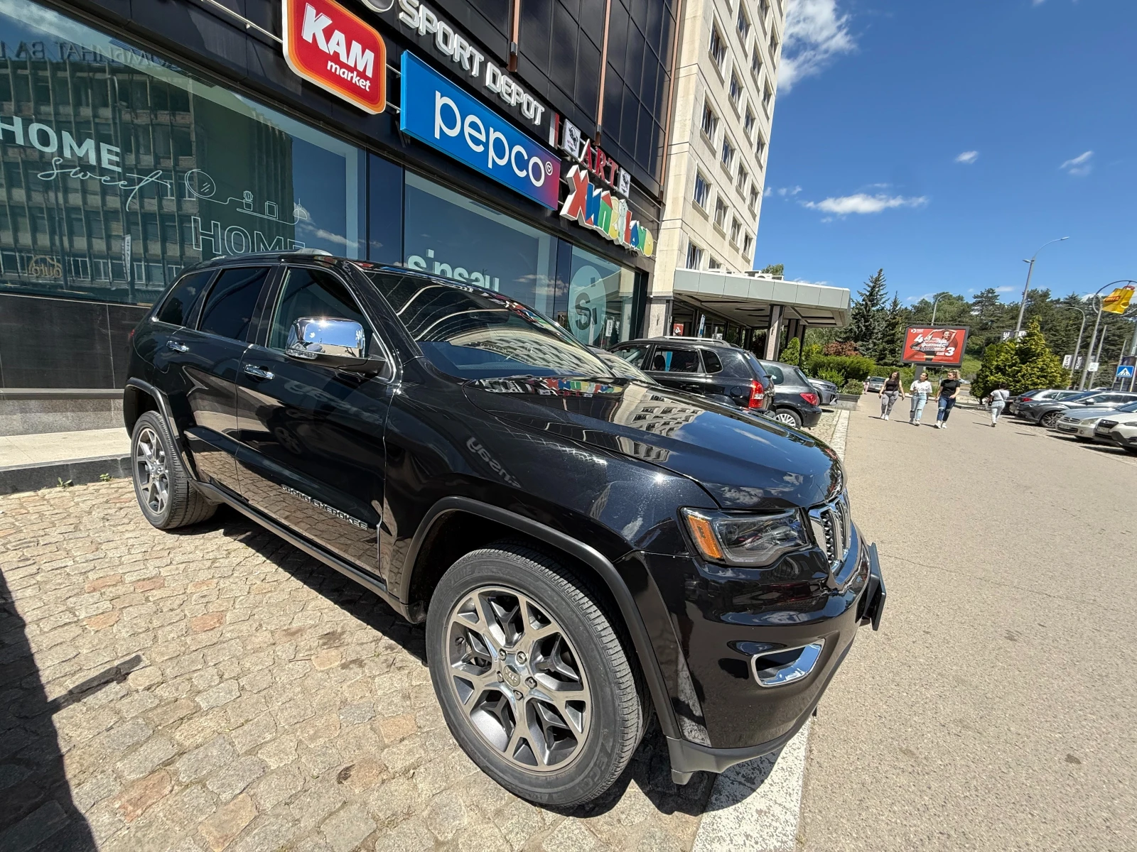 Jeep Grand cherokee LIMITED 63000 км 4х4 БЪРЗИ БАВНИ КОЖА МУЗИКА 20, снимка 9 - Автомобили и джипове - 54726360