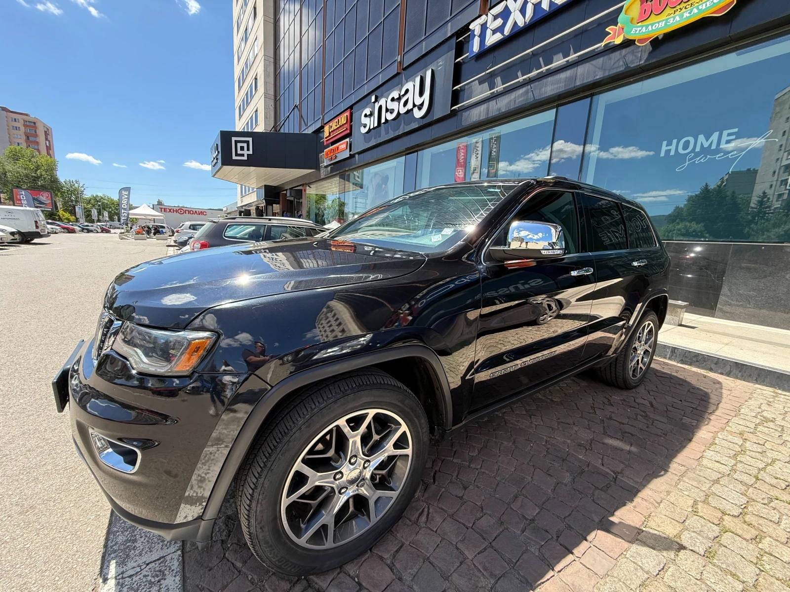 Jeep Grand cherokee LIMITED 63000 км 4х4 БЪРЗИ БАВНИ КОЖА МУЗИКА 20, снимка 8 - Автомобили и джипове - 54726360