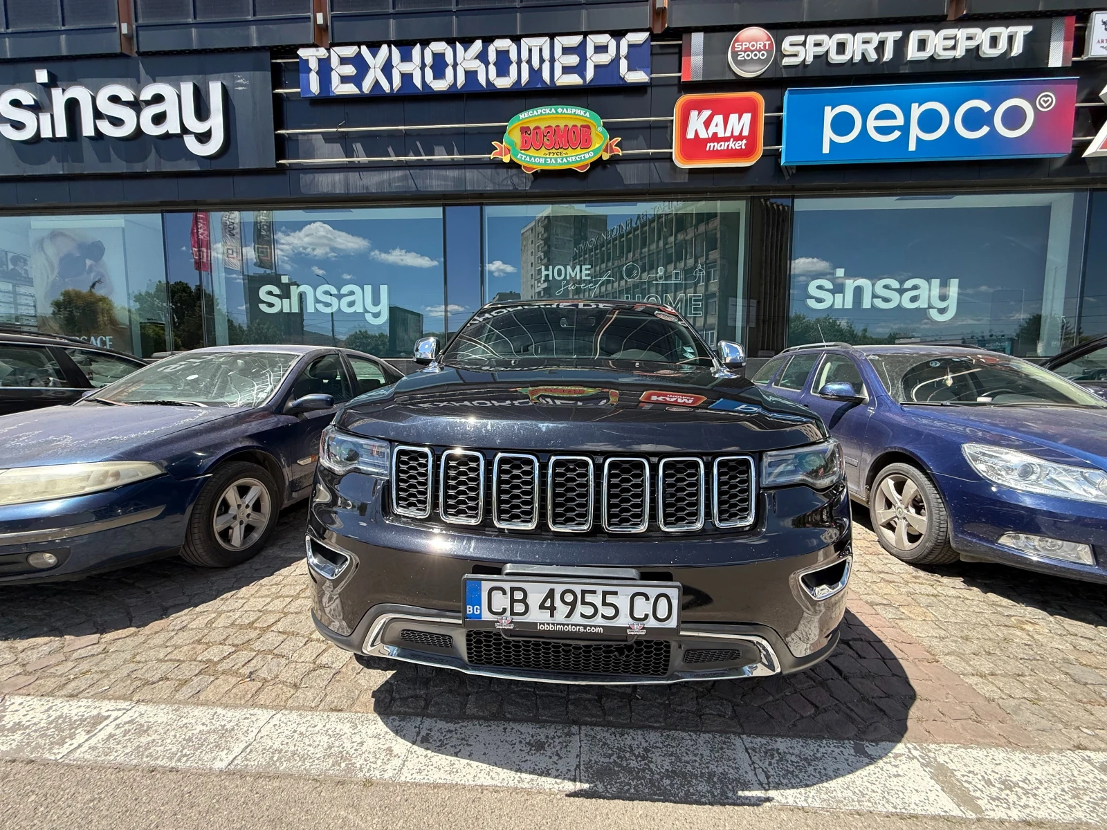 Jeep Grand cherokee LIMITED 63000 км 4х4 БЪРЗИ БАВНИ КОЖА МУЗИКА 20, снимка 10 - Автомобили и джипове - 54726360