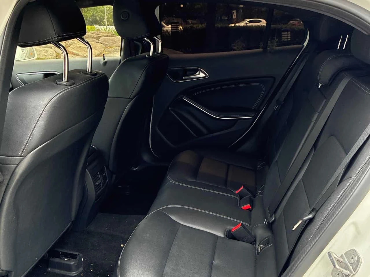Mercedes-Benz GLA * 250 * CARFAX * ЦЕНА ДО БГ, снимка 12 - Автомобили и джипове - 55163176