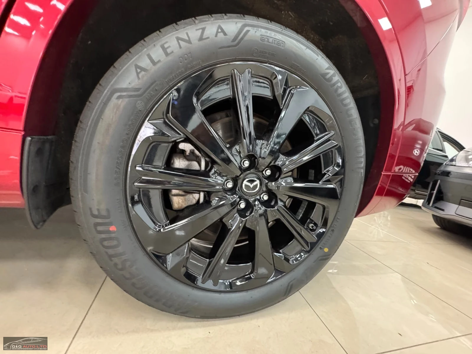 Mazda CX-80 PHEV/4X4/327HP/HOMURA/360/DIGITAL/LED/710z, снимка 7 - Автомобили и джипове - 55560010
