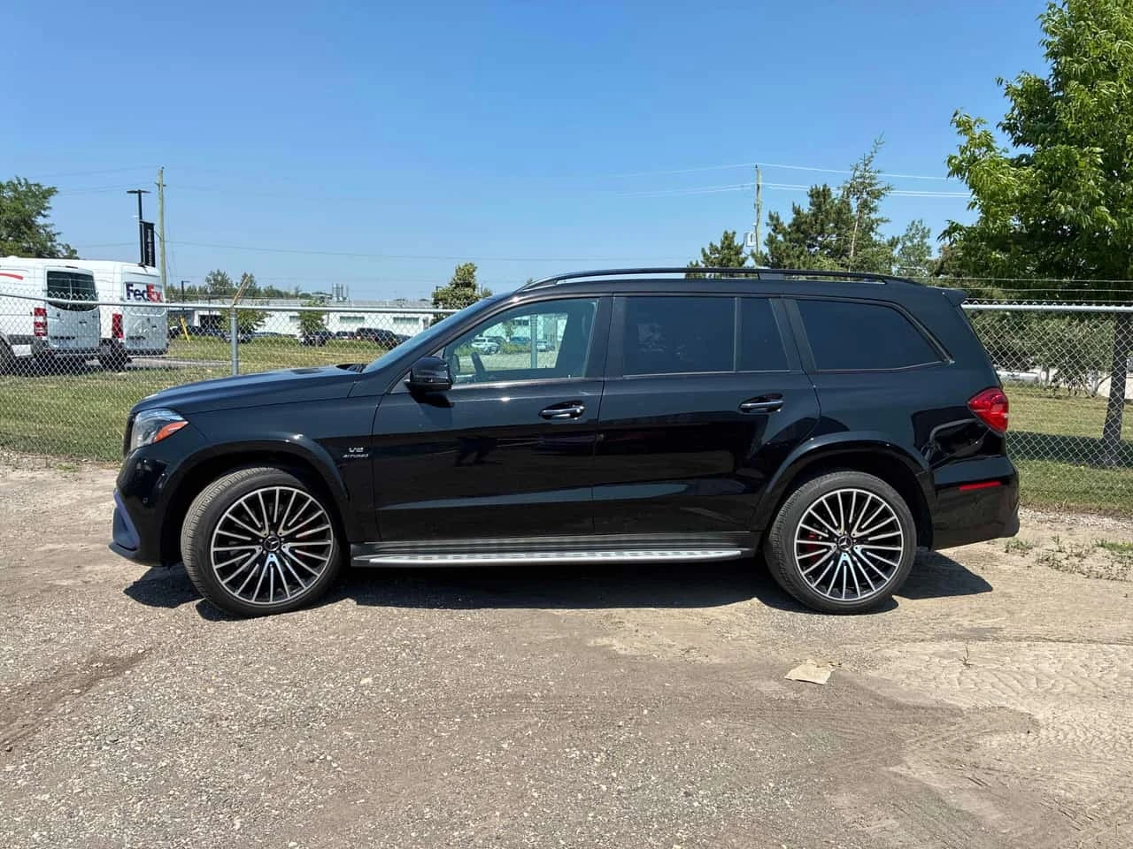 Mercedes-Benz GLS 450 * AMG 63 * CARFAX * ЦЕНА ДО БГ, снимка 2 - Автомобили и джипове - 56214163