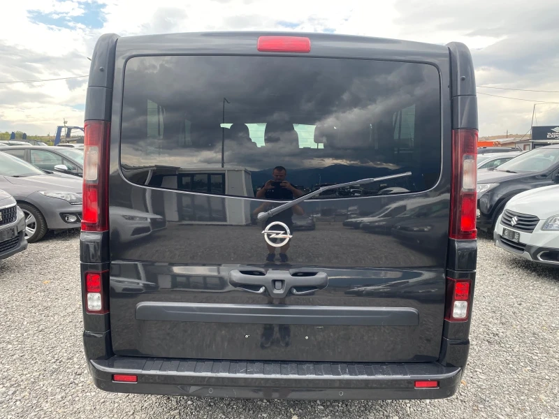 Opel Vivaro 1.6CDTI biturbo 2017.12M 9МЕСТА EVRO6B , снимка 4 - Бусове и автобуси - 47076755