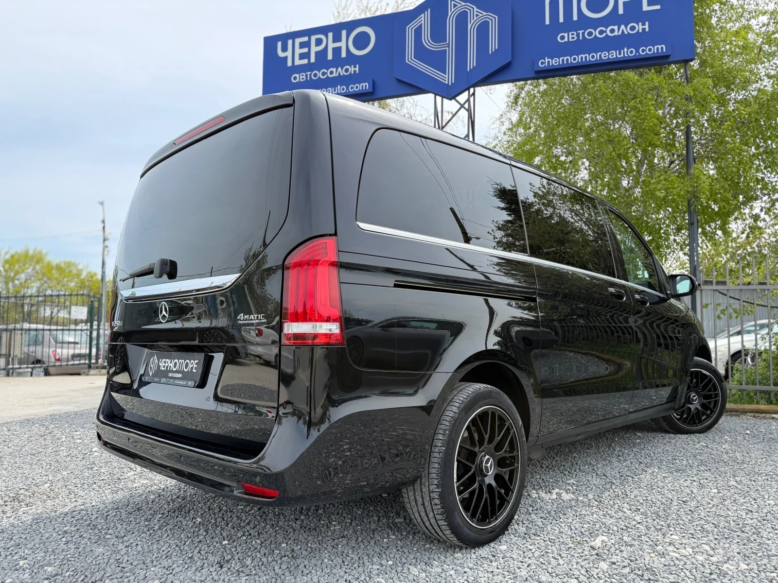 Mercedes-Benz V 250 V 250d 4Matic 190hp 9G Premium, снимка 6 - Бусове и автобуси - 54370326