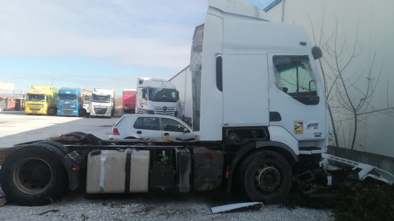 Renault Premium, снимка 11 - Камиони - 48112524