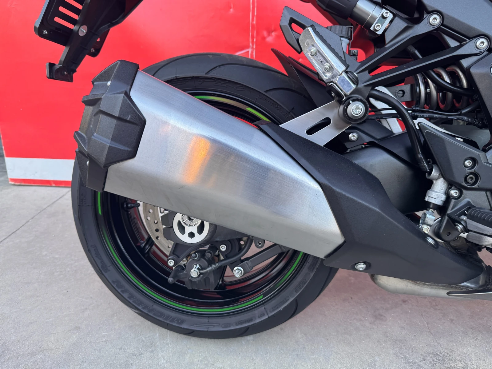 Kawasaki Ninja 1000SX ABS TC - изображение 7