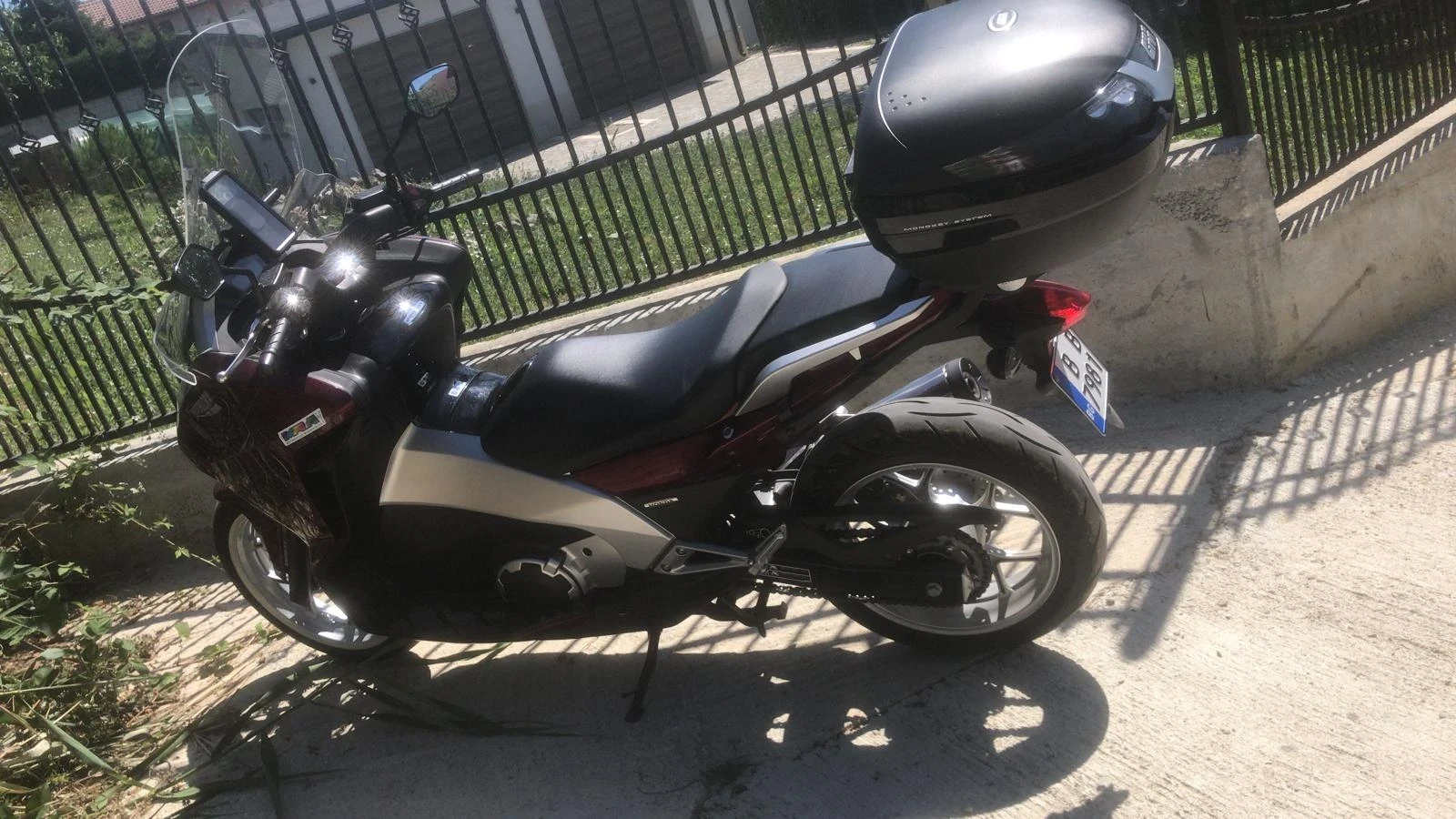 Honda Integra 700, снимка 8 - Мотоциклети и мототехника - 55289766