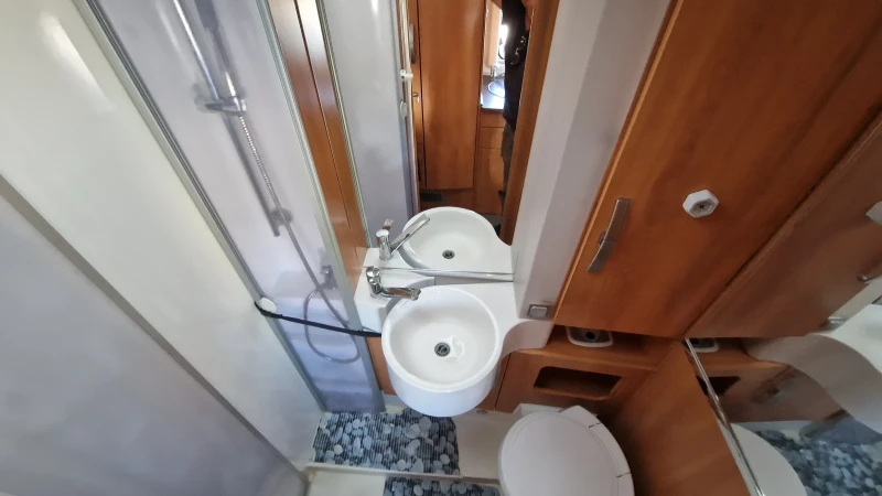 Кемпер HYMER / ERIBA 514 CL, снимка 10 - Каравани и кемпери - 50991054