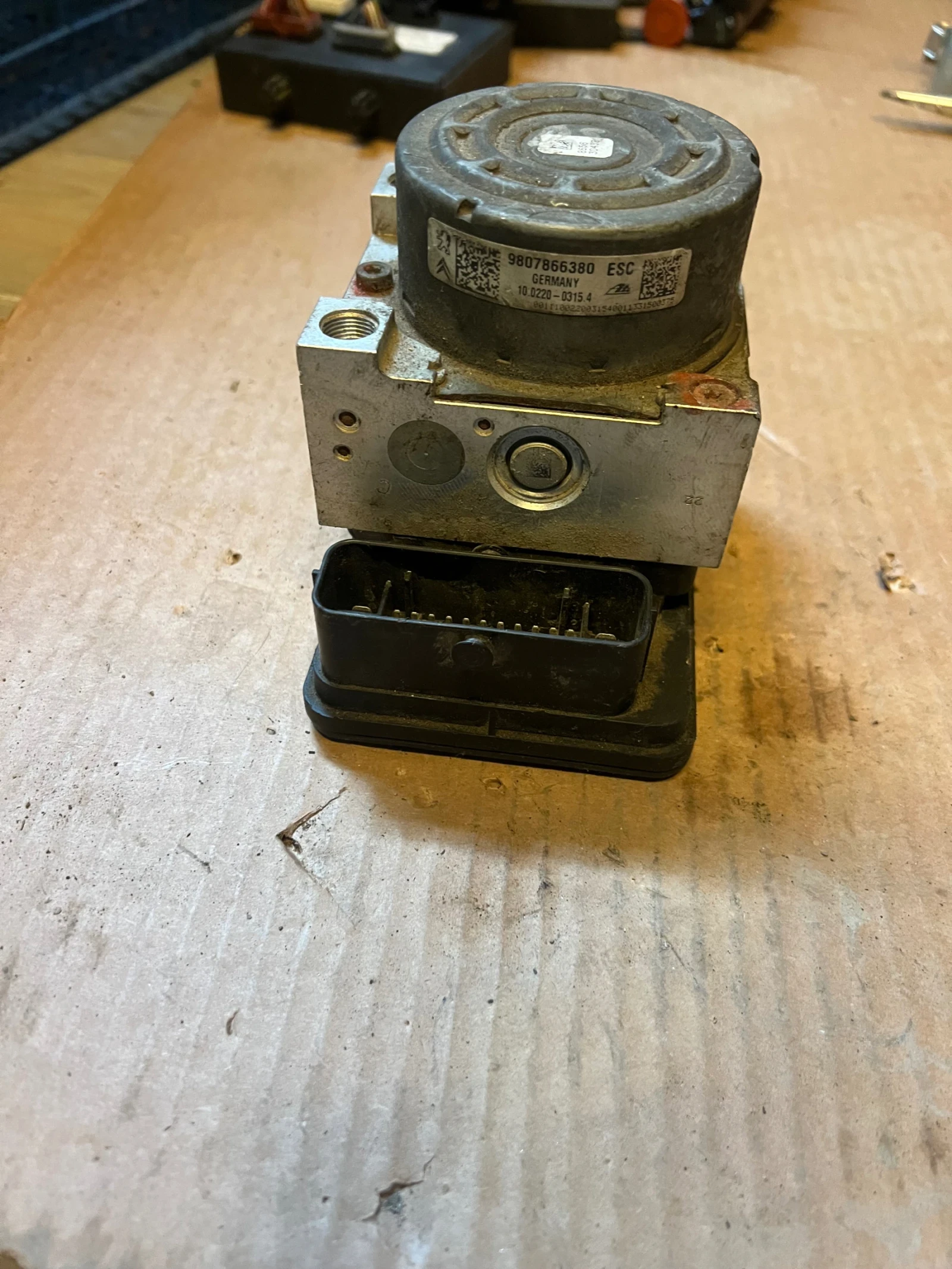 9807866380 ABS  PEUGEOT CITROEN   Ate 10.0220-0315.4 10.0915-3928.3  ESCMK100G2CEM00 | Mobile.bg   1