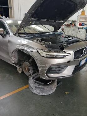 Volvo V60 2.0d Италия , снимка 3
