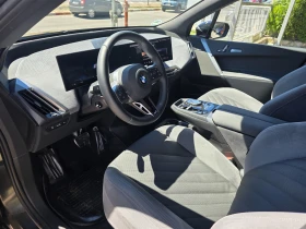 BMW iX xDrive45, снимка 6