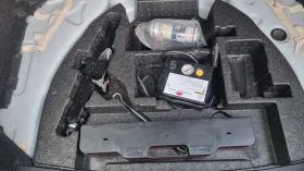 Toyota Auris 1, 8hibrid, снимка 12