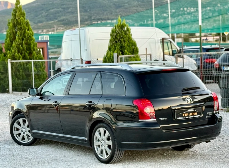 Toyota Avensis 2.0D-4D TRAVELLER FACELIFT НАВИ КОЖА , снимка 4 - Автомобили и джипове - 51738509