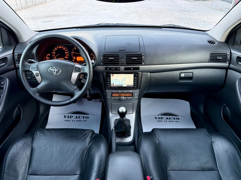 Toyota Avensis 2.0D-4D TRAVELLER FACELIFT НАВИ КОЖА , снимка 11 - Автомобили и джипове - 51738509