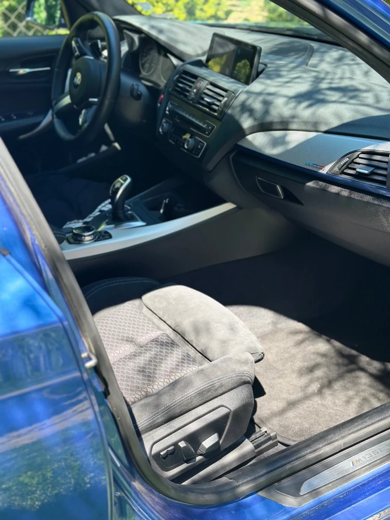 BMW M135 X Drive , снимка 6 - Автомобили и джипове - 52346838