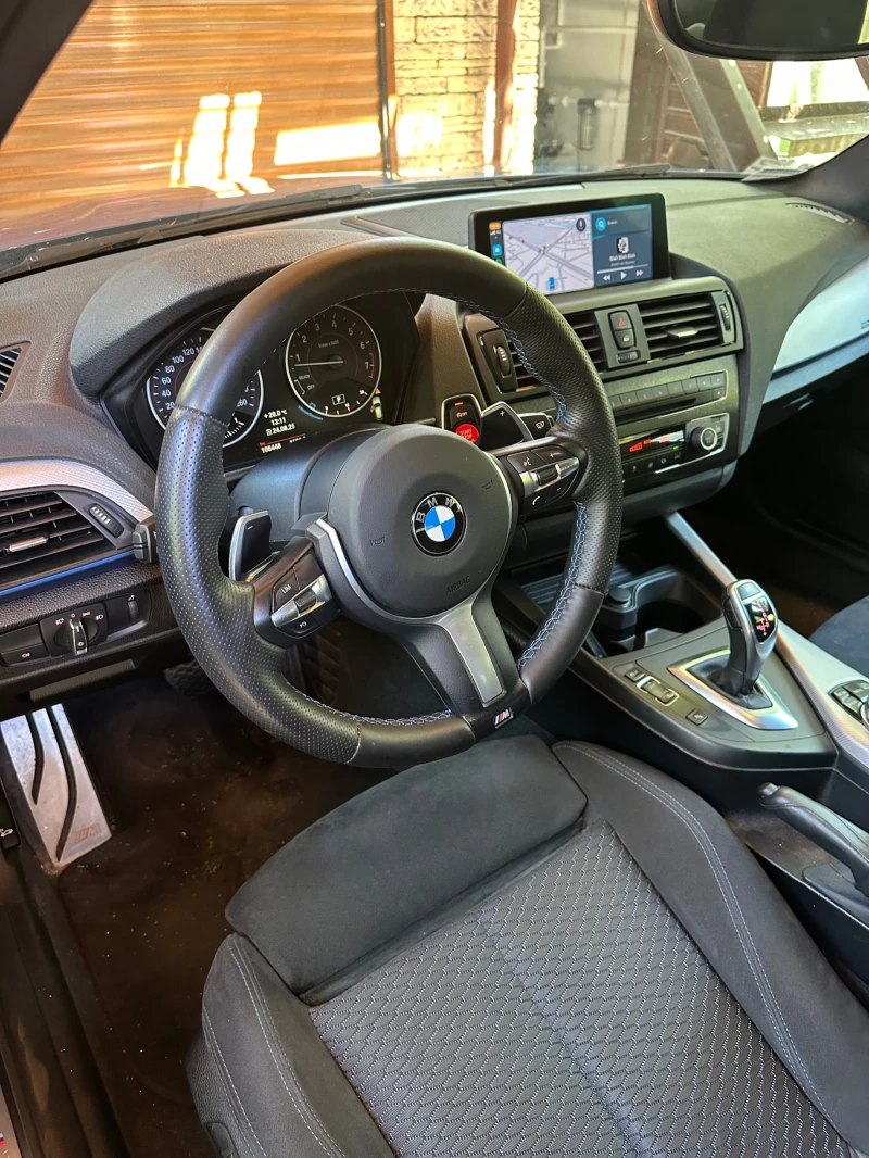 BMW M135 X Drive , снимка 10 - Автомобили и джипове - 52346838