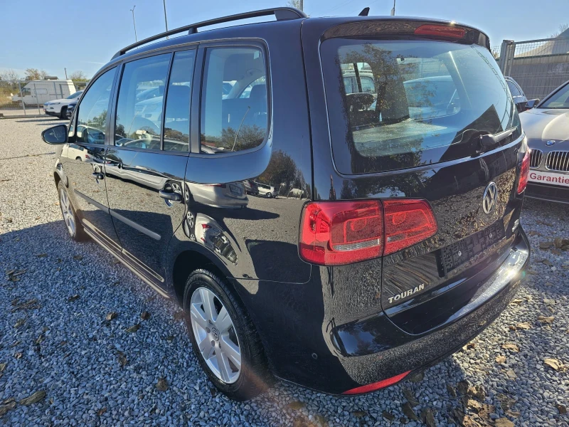 VW Touran 1.6tdi 105k.c 6 skorosti Navi Led, снимка 6 - Автомобили и джипове - 51952464