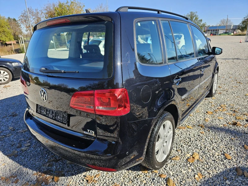 VW Touran 1.6tdi 105k.c 6 skorosti Navi Led, снимка 5 - Автомобили и джипове - 51952464