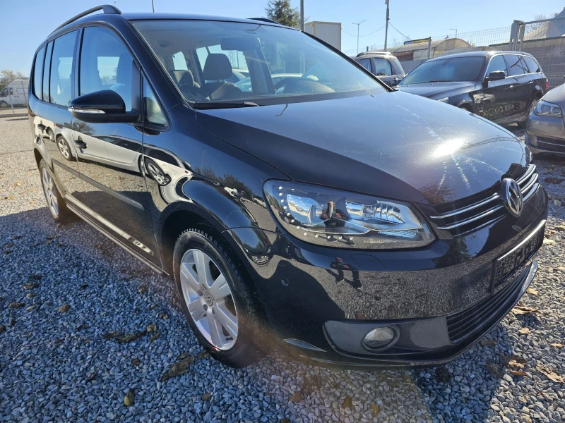 VW Touran 1.6tdi 105k.c 6 skorosti Navi Led, снимка 3 - Автомобили и джипове - 51952464