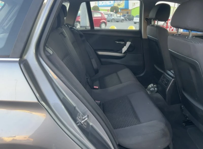 BMW 320 320d, снимка 9 - Автомобили и джипове - 52617095