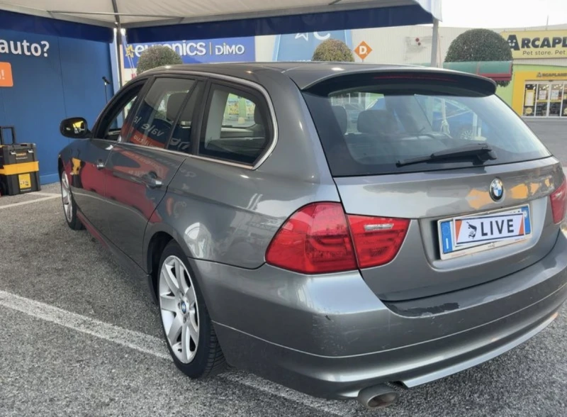BMW 320 320d, снимка 6 - Автомобили и джипове - 52617095