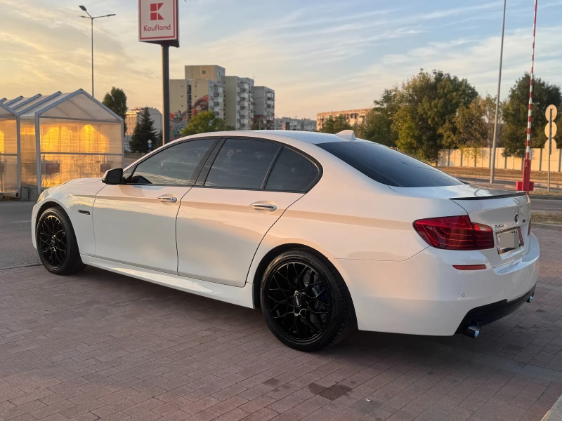 BMW 535 XDRIVE/M-PACK/КОЖА/ПОДГРЕВ/FULL/СЕРВИЗНА ИСТОРИЯ/, снимка 5 - Автомобили и джипове - 53186996