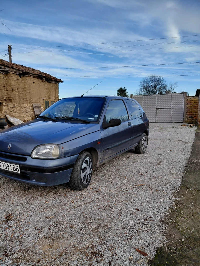 Renault Clio, снимка 2 - Автомобили и джипове - 53261255