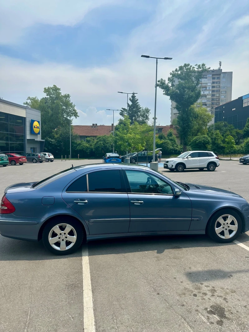 Mercedes-Benz E 270, снимка 2 - Автомобили и джипове - 53373808