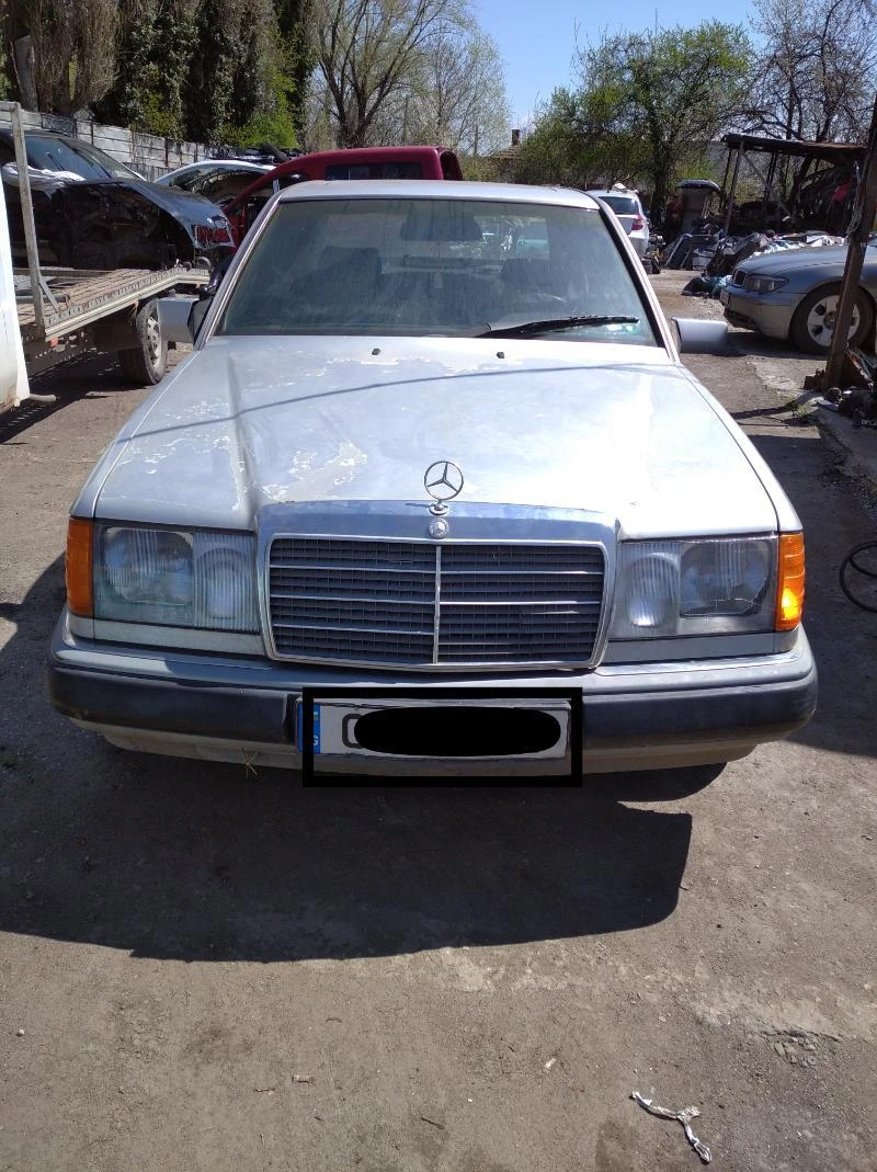 Mercedes-Benz 124 200i, снимка 1 - Автомобили и джипове - 45189102