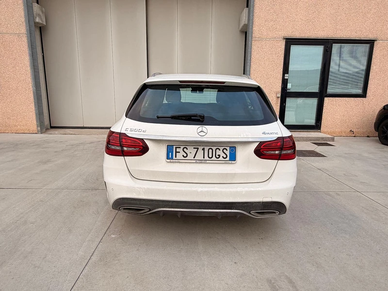 Mercedes-Benz C 300 AMG/DIGITAL/FACE, снимка 4 - Автомобили и джипове - 53736236