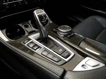 BMW 535 HARMAN KARDON* HEAD-UP* ПОДГРЕВ* CARFAX , снимка 15 - Автомобили и джипове - 55419057