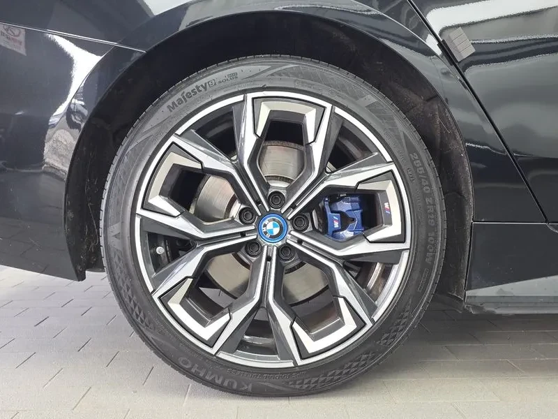 BMW i4 M Sports - ���� 30% ����� | Mobile.bg � ����������� 5