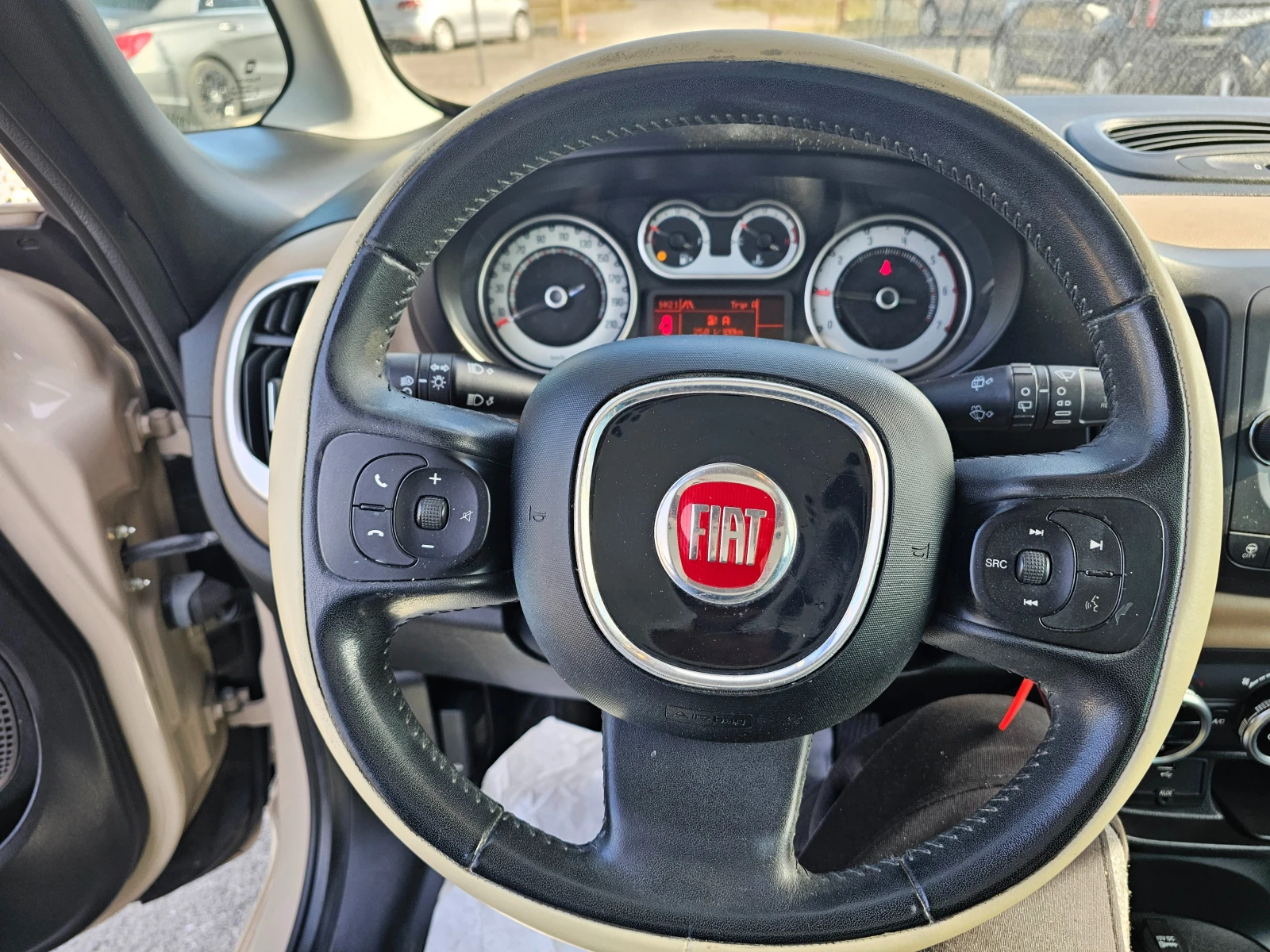 Fiat 500L 1.6mjtd - изображение 9