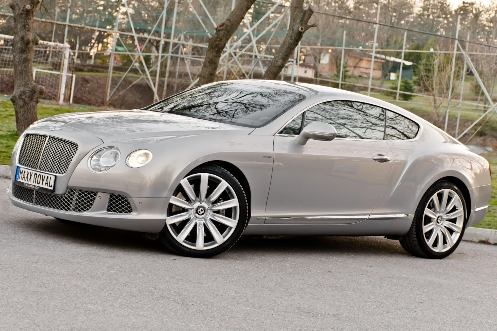 Bentley Continental gt W12 - изображение 3