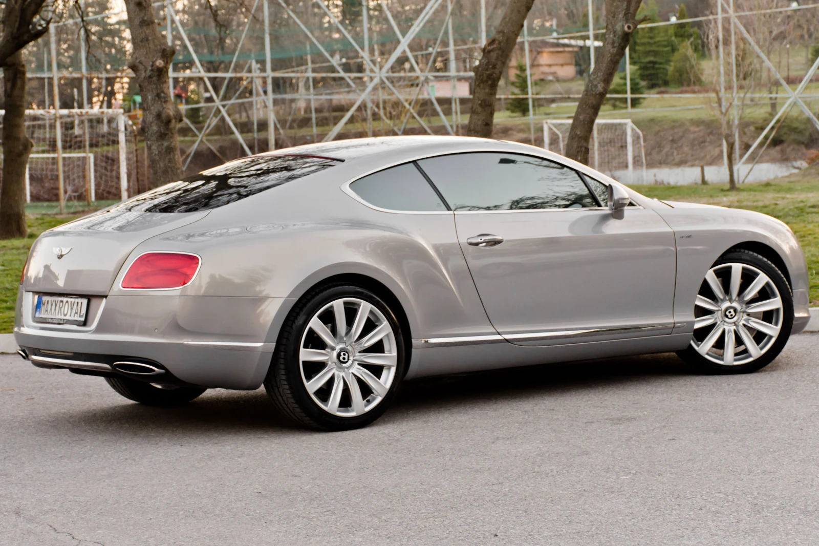 Bentley Continental gt W12 - изображение 7