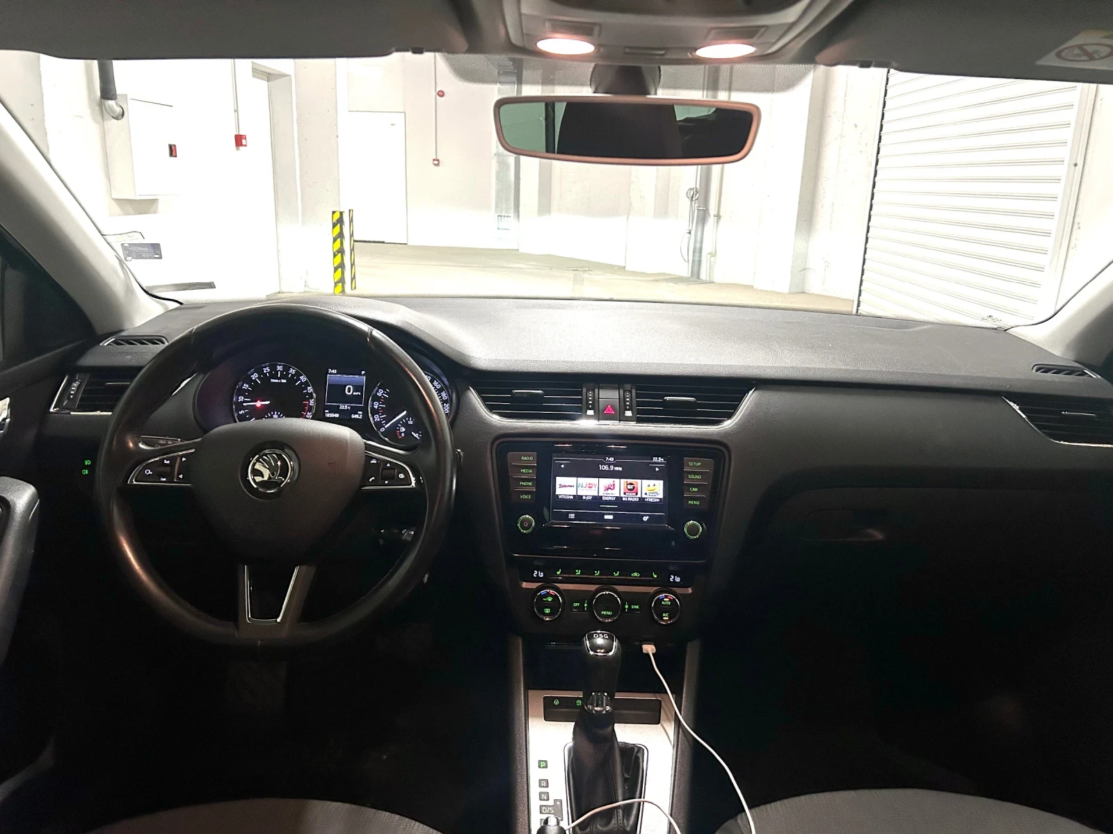 Skoda Octavia 2, 0 TDI DSG - изображение 7