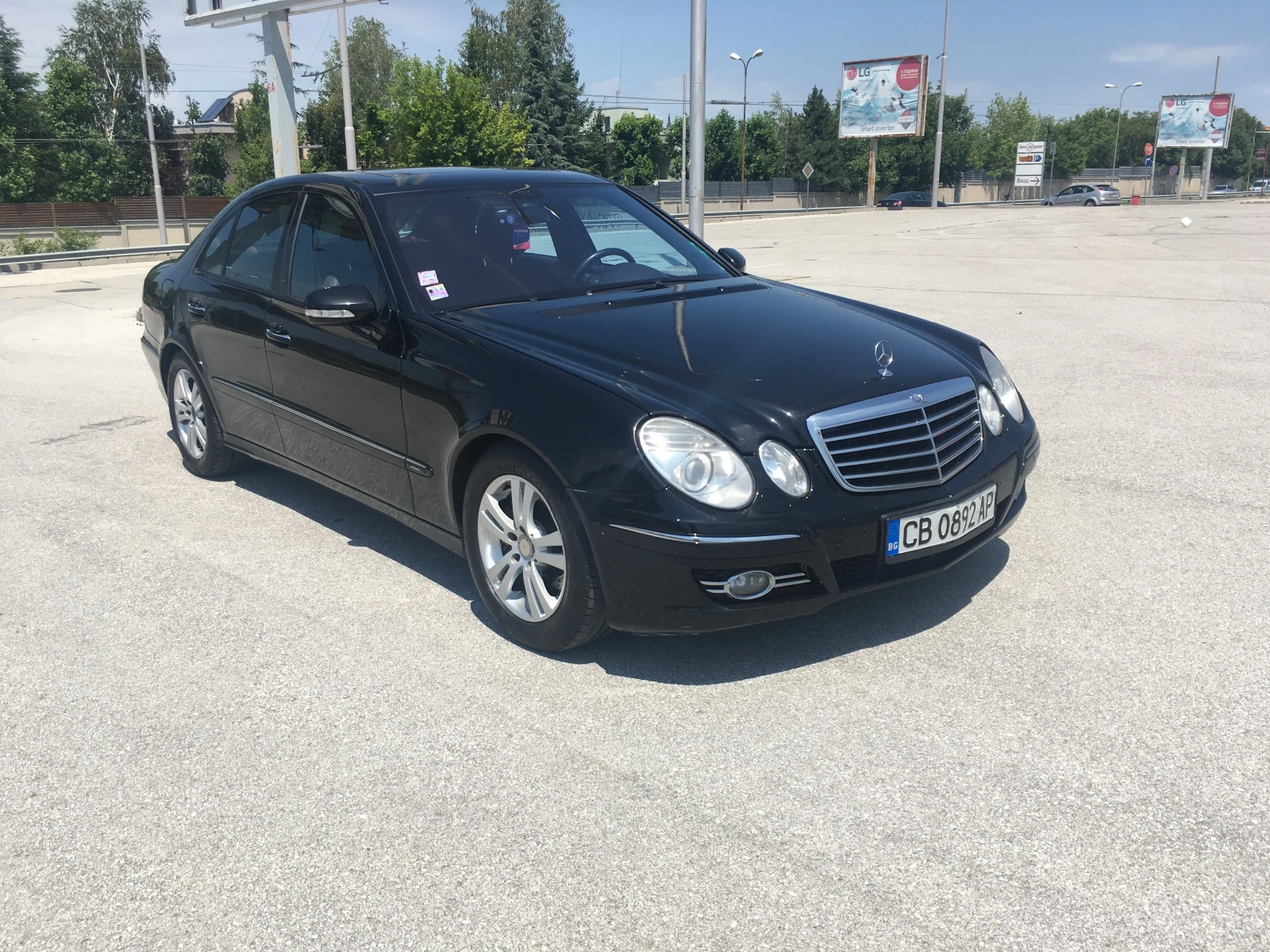 Mercedes-Benz E 350 CGI - изображение 8