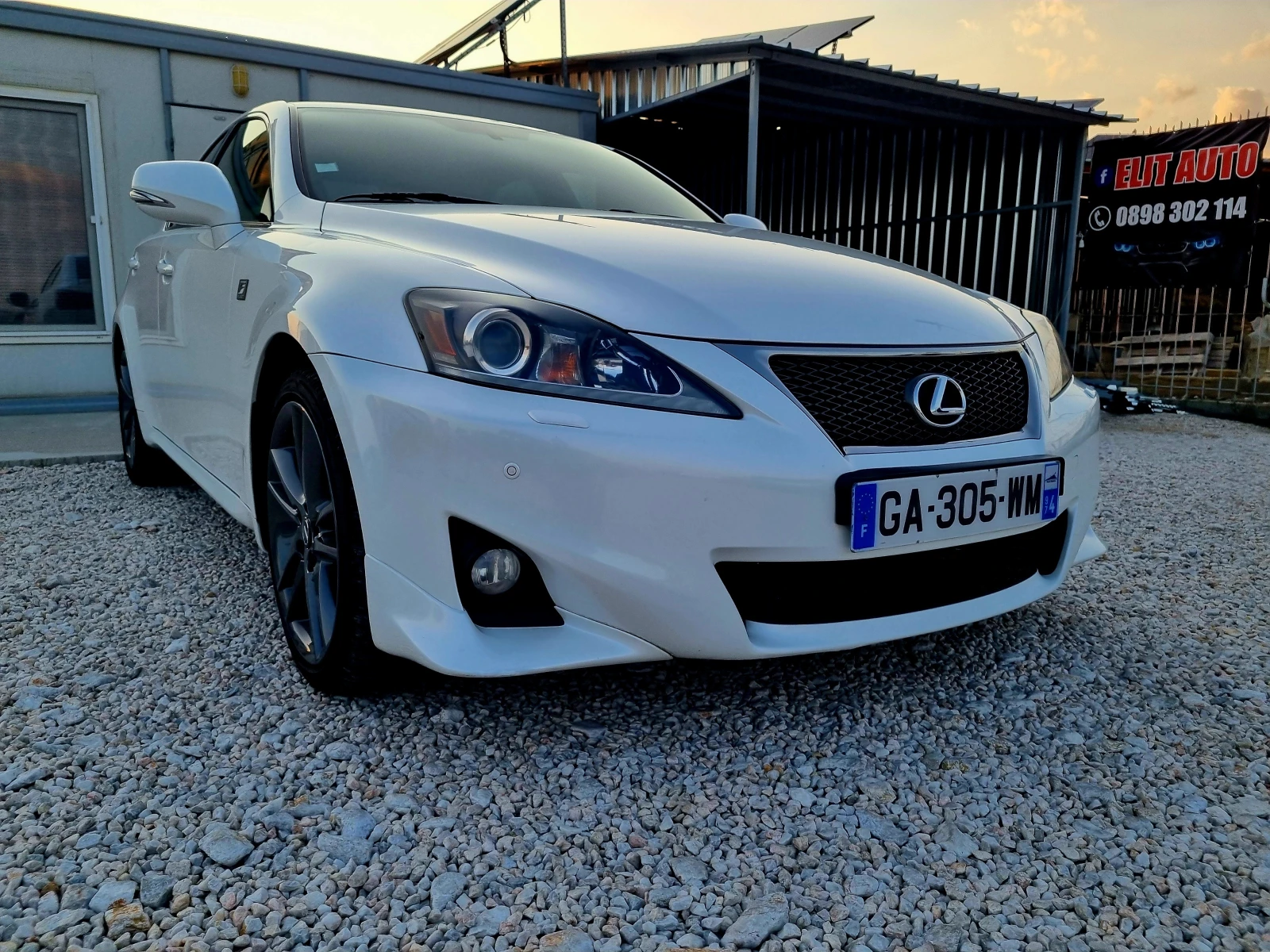 Lexus IS 220d 2.2 F-Sport Facelift 150ks. - изображение 6