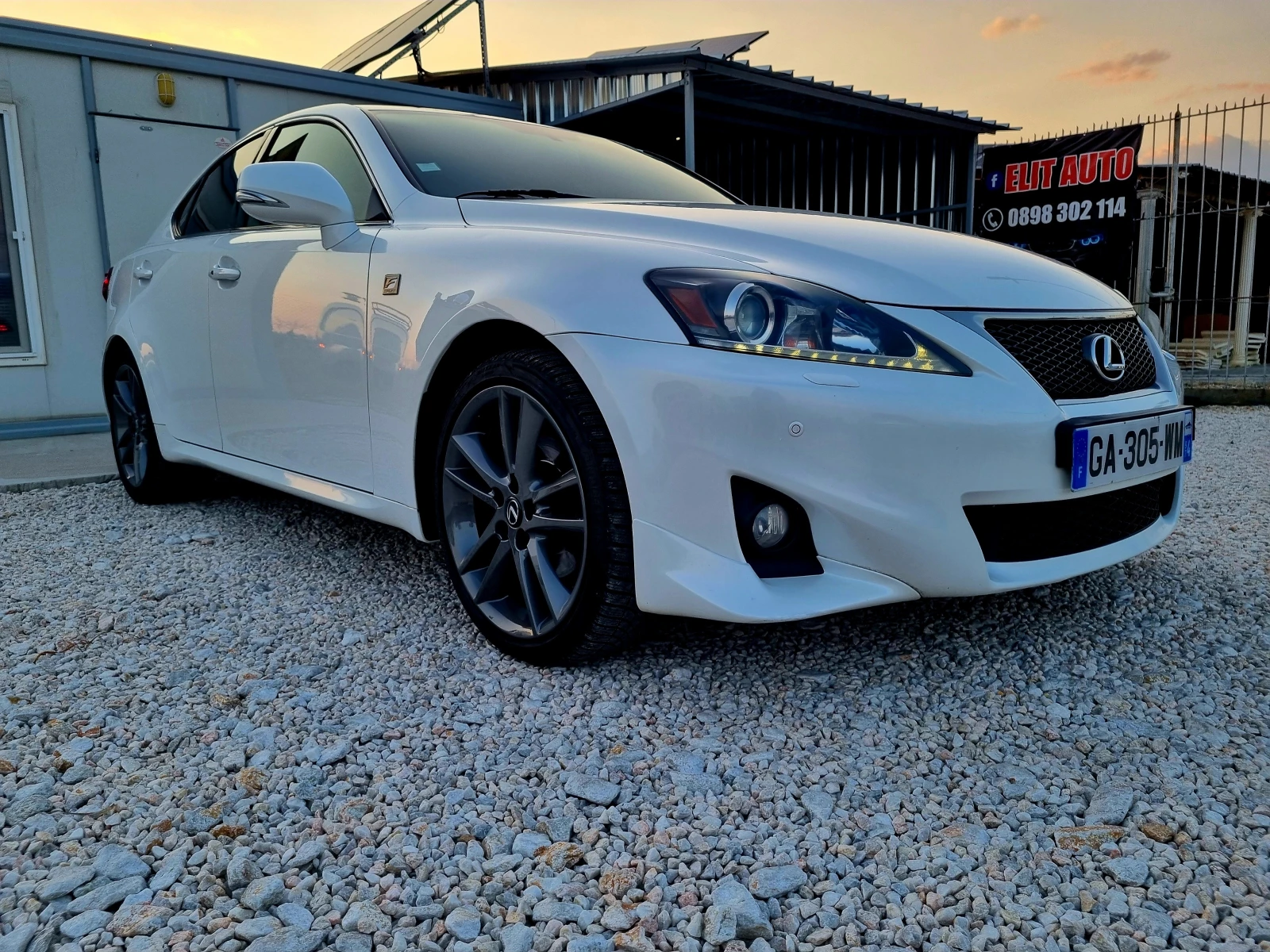 Lexus IS 220d 2.2 F-Sport Facelift 150ks. - изображение 5