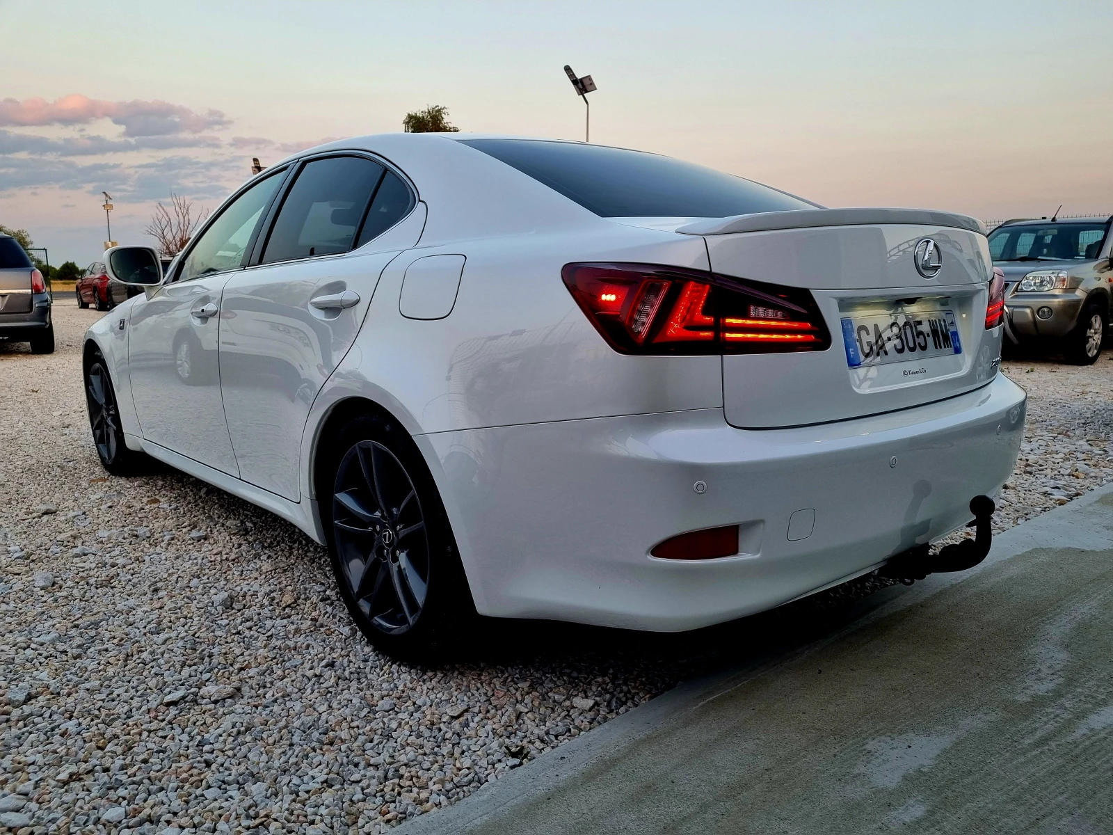 Lexus IS 220d 2.2 F-Sport Facelift 150ks. - изображение 8