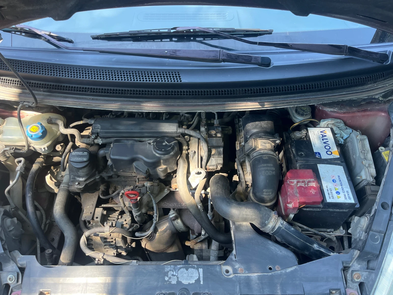 Mitsubishi Colt 1.5 - изображение 7