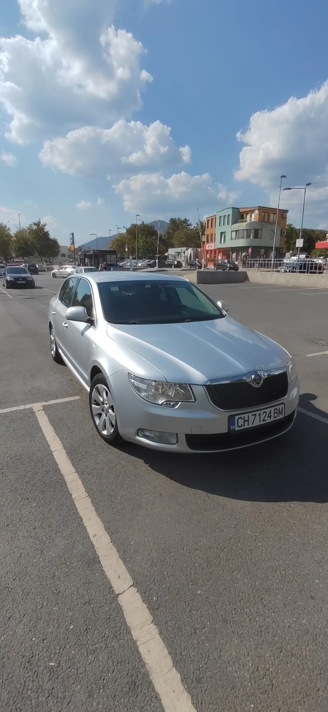 Skoda Superb  - изображение 2
