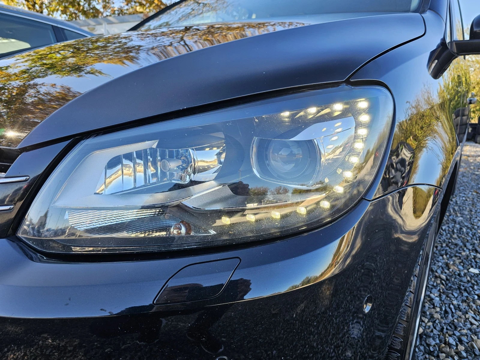 VW Touran 1.6tdi 105k.c 6 skorosti Navi Led - изображение 8