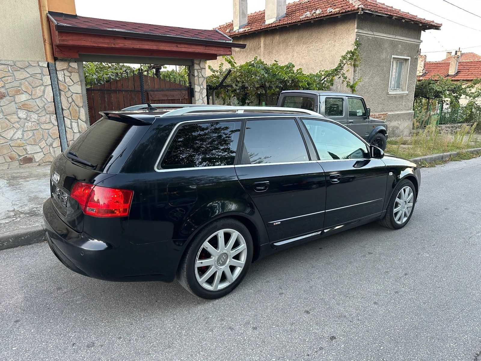Audi A4 2.0TDI S-Line - изображение 5