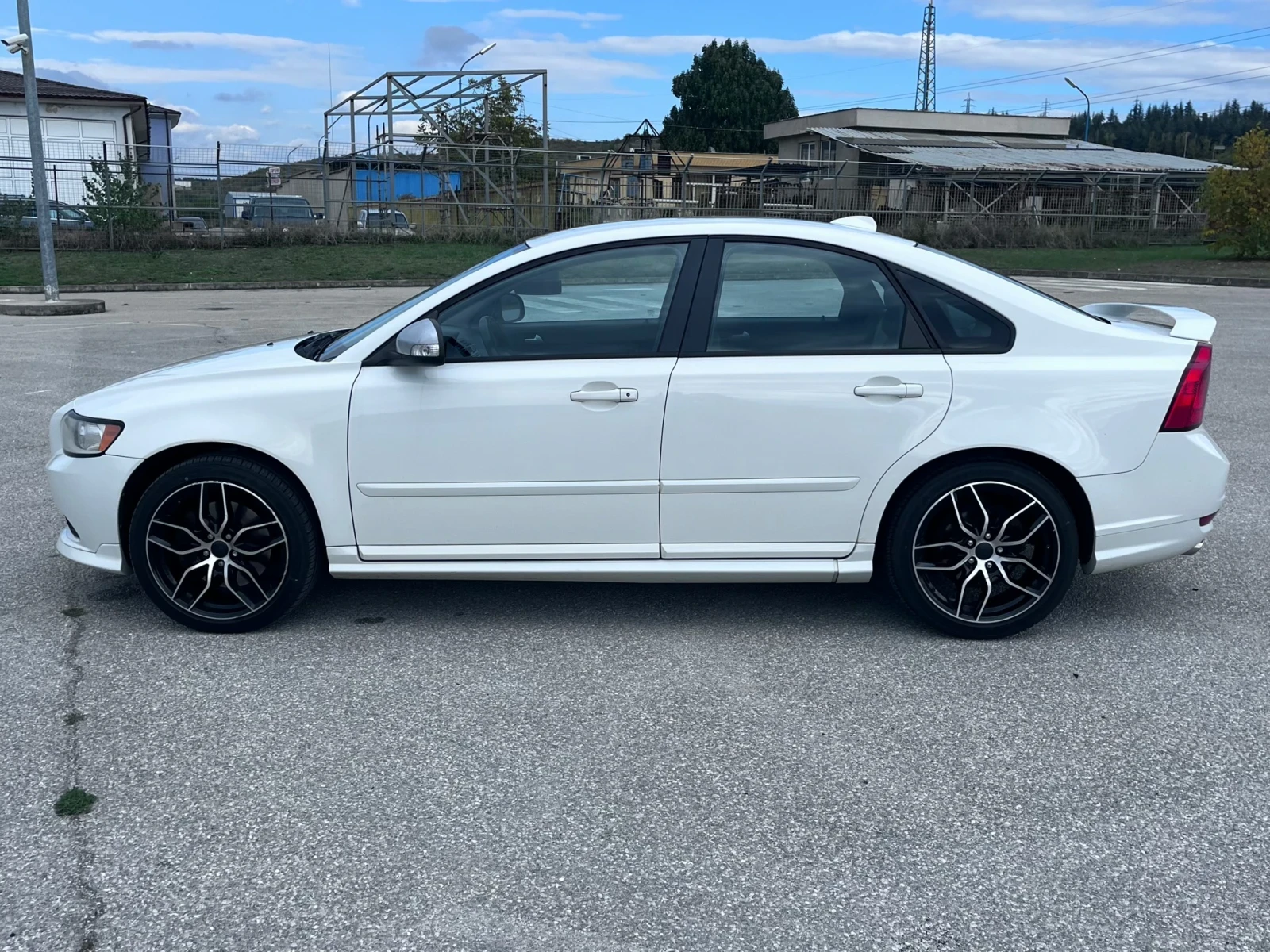 Volvo S40 2.0 D3 R-Design FACELIFT  | Mobile.bg   8