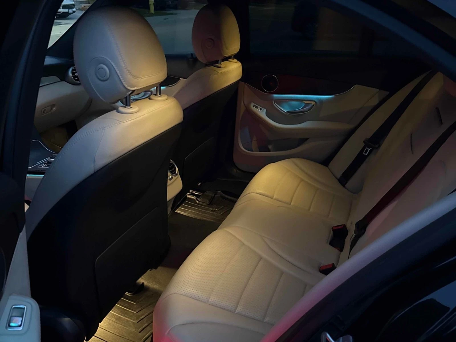 Mercedes-Benz C 300 AMG-line* Night-pkg* 4M* 360cam* Ambient* *  | Mobile.bg   12